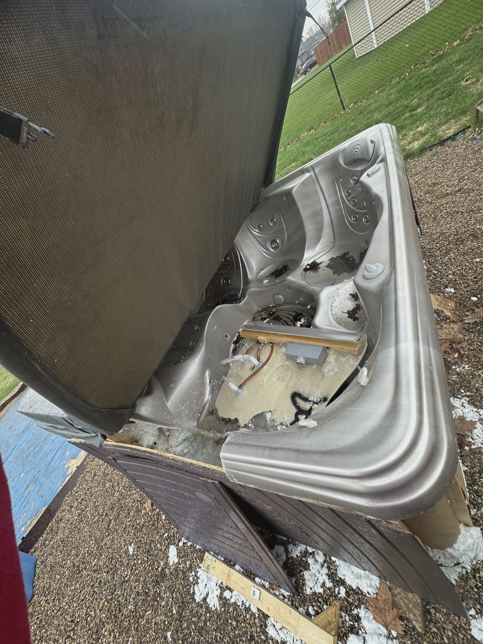 Hot Tub Removal job photo